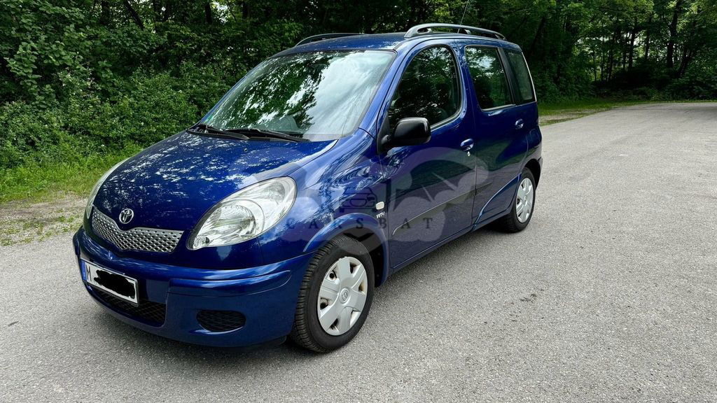 Toyota Verso 2005