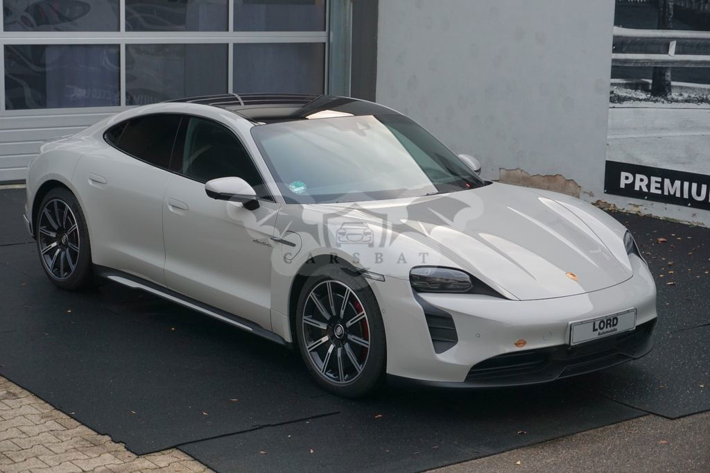 Porsche Taycan 2023