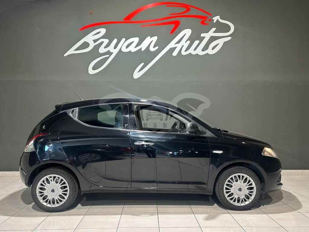 Lancia Ypsilon 2015