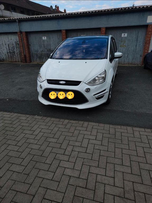 Ford S-Max 2012