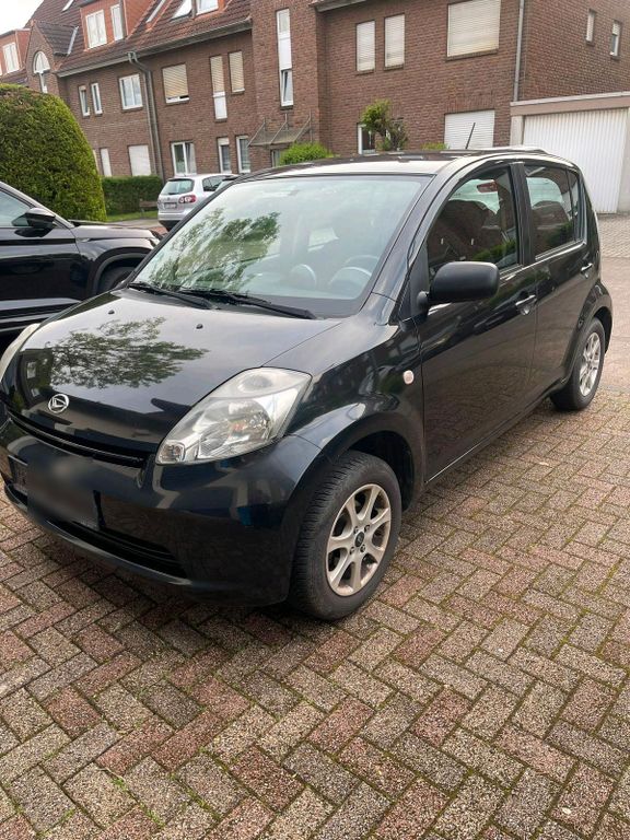 Daihatsu Sirion 2006
