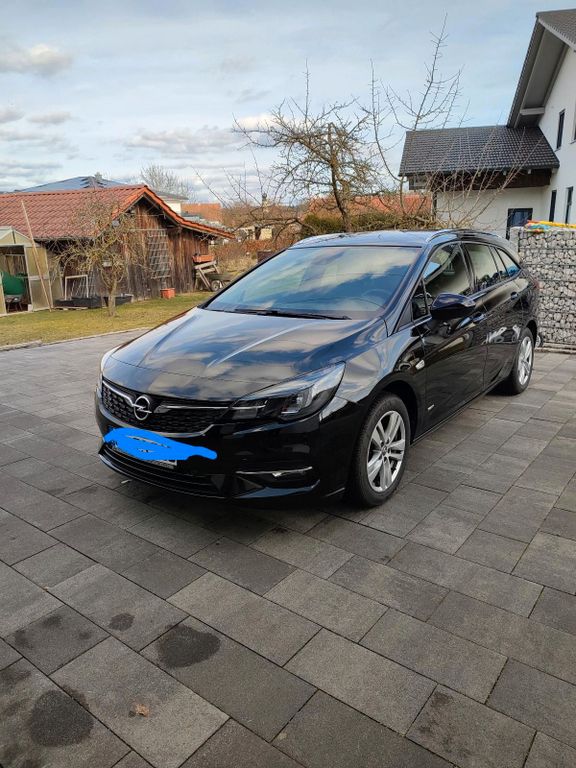 Opel Astra 2022