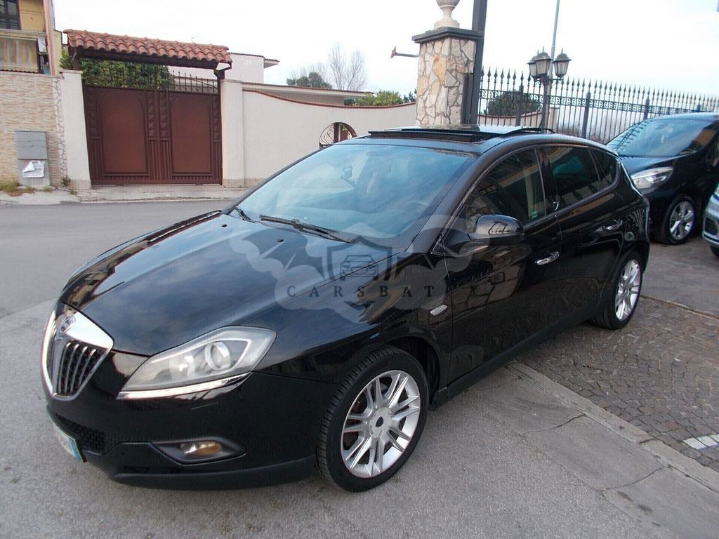 Lancia Delta 2009