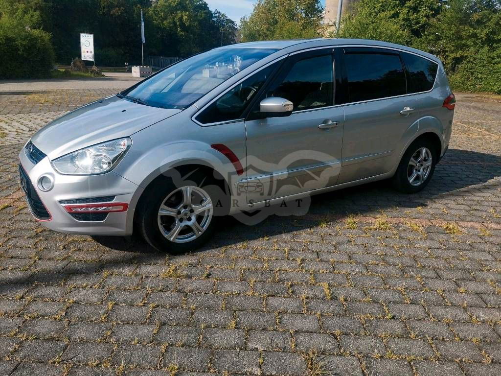 Ford S-Max 2012