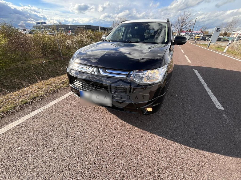Mitsubishi Outlander 2013