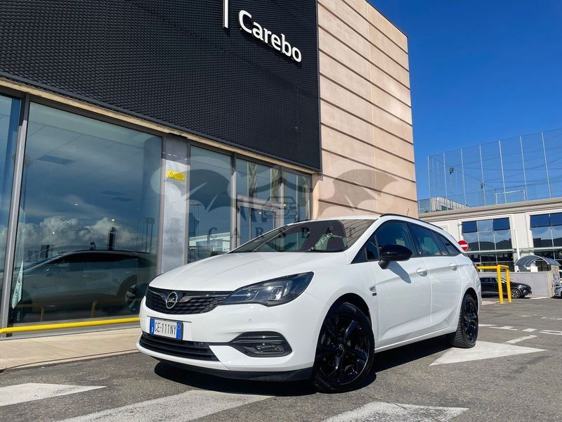 Opel Astra 2021
