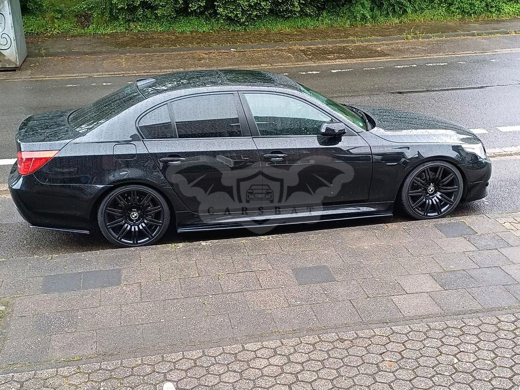 BMW M5 2004