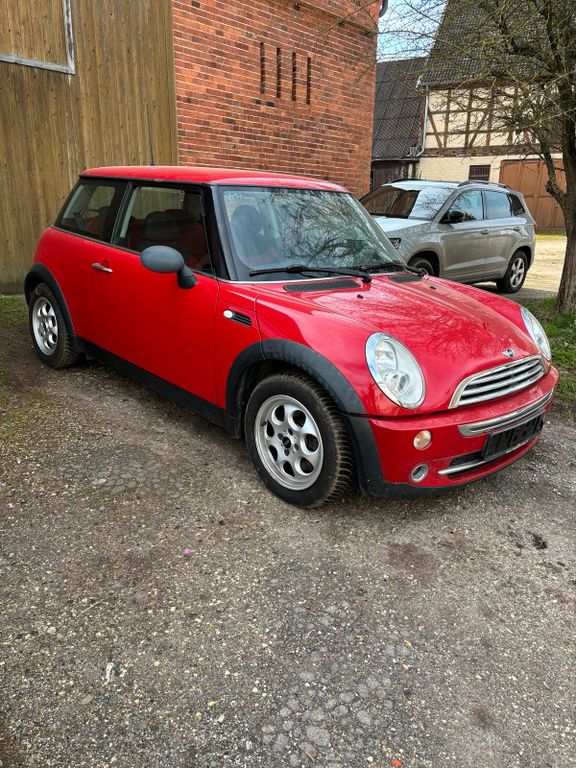 Mini One 2005