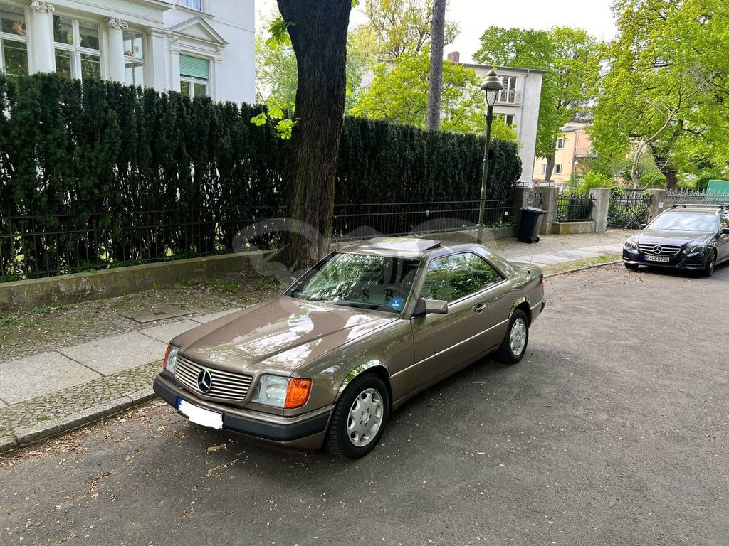 Mercedes-Benz CE 230 1991