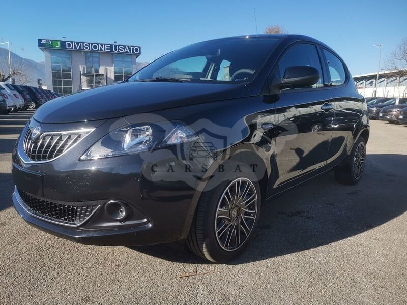 Lancia Ypsilon 2023