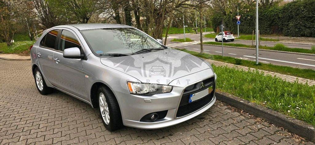 Mitsubishi Lancer 2011