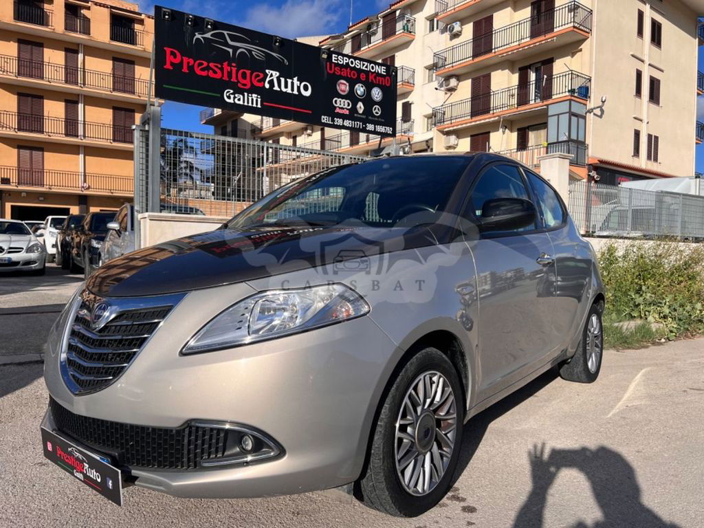 Lancia Ypsilon 2012