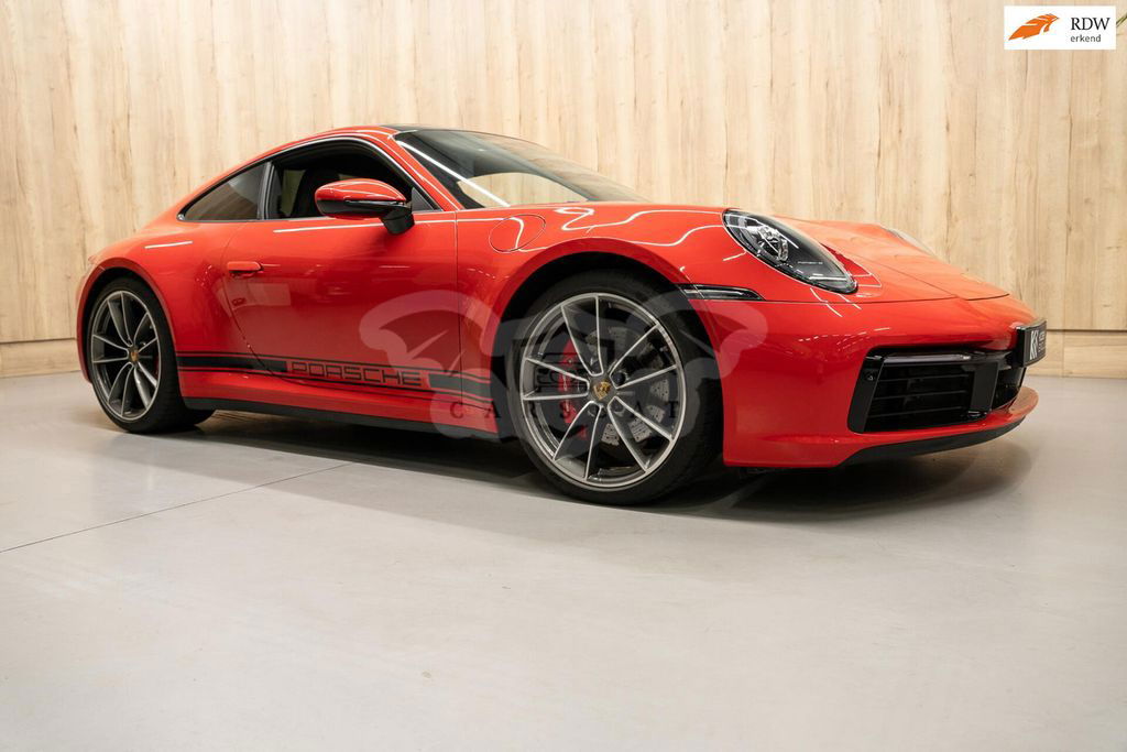 Porsche 992 2019