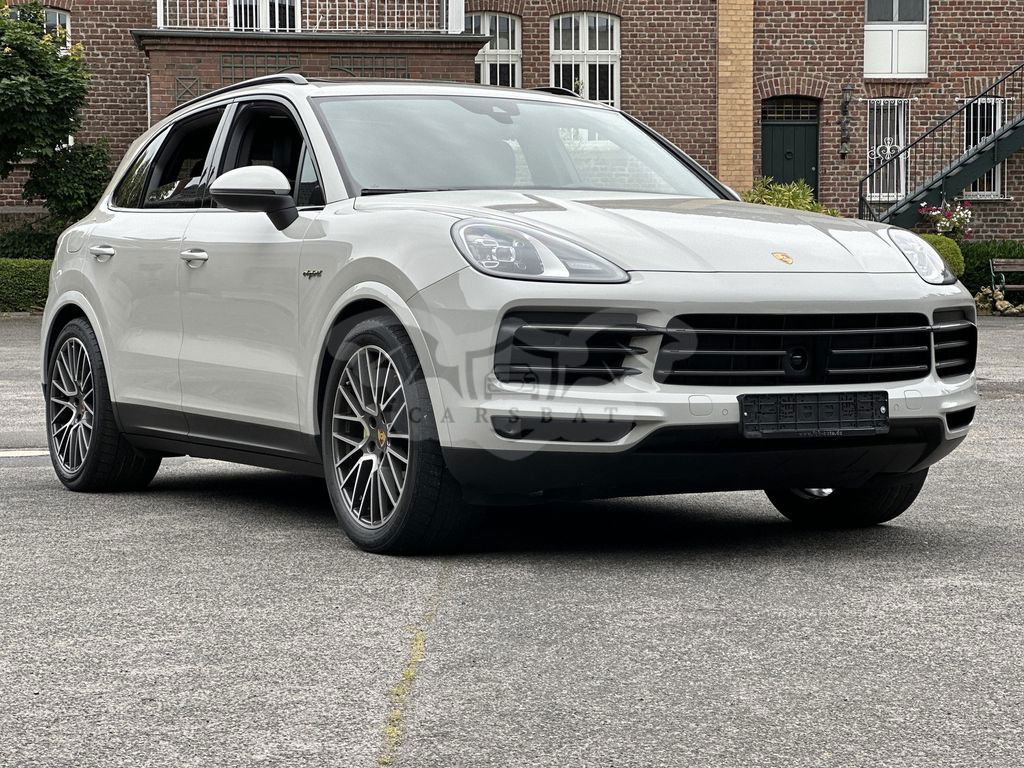 Porsche Cayenne 2022