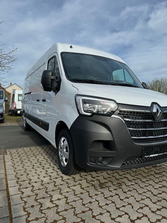 Renault Master 2023