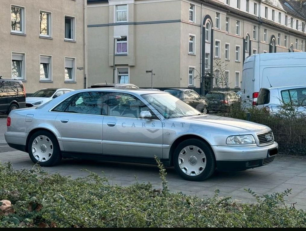 Audi A8 1999