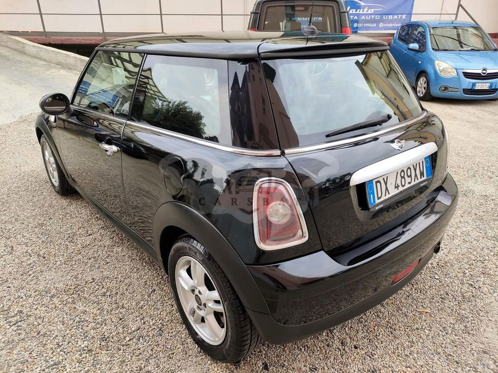 Mini One 2009