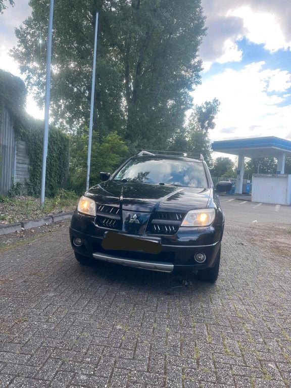 Mitsubishi Outlander 2006