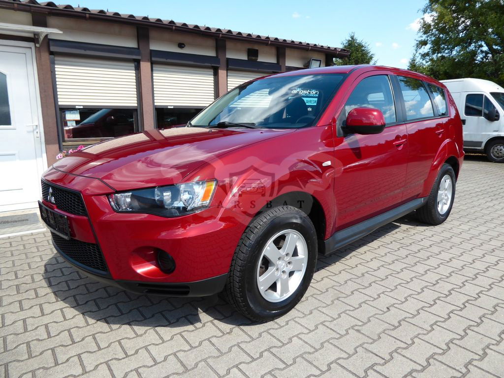 Mitsubishi Outlander 2012