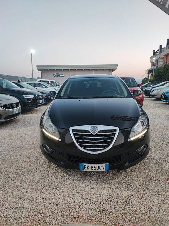 Lancia Delta 2011