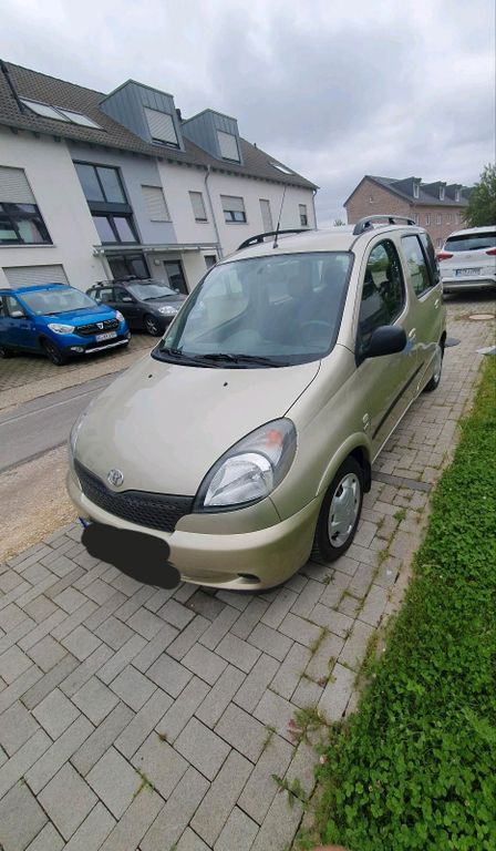 Toyota Verso 2002