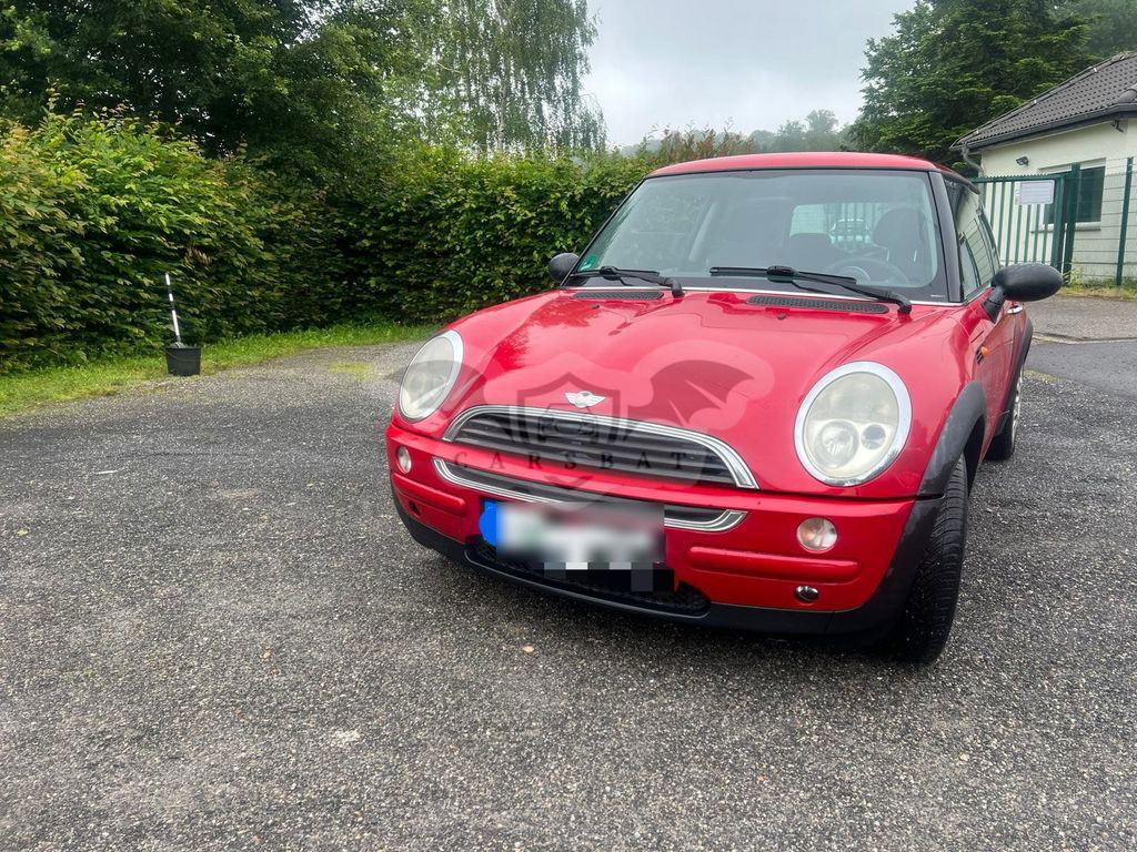 Mini One 2004