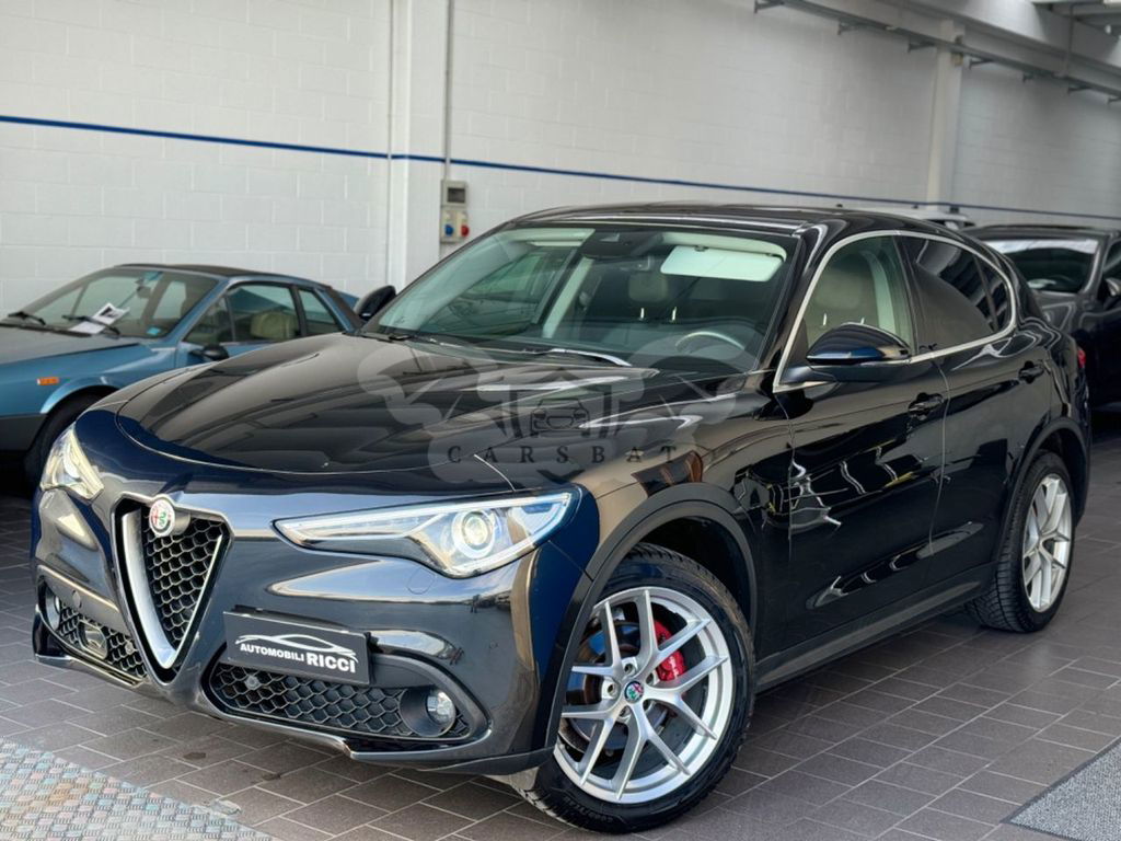 Alfa Romeo Stelvio 2017