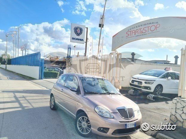Lancia Ypsilon 2010