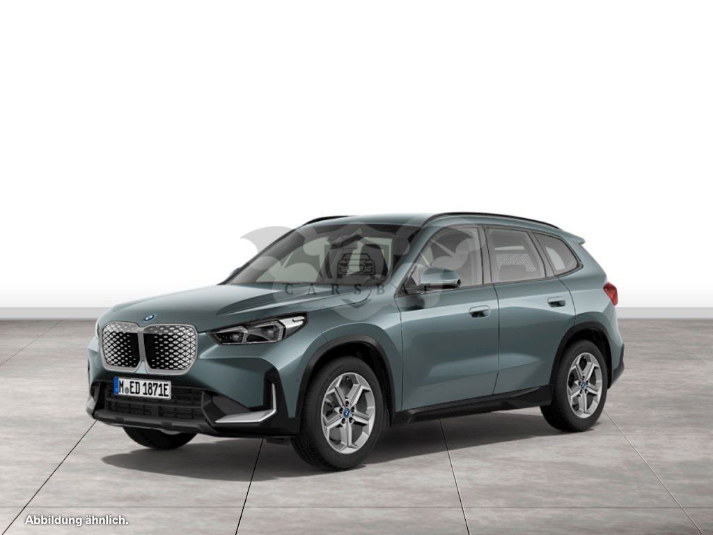 BMW iX1 2024