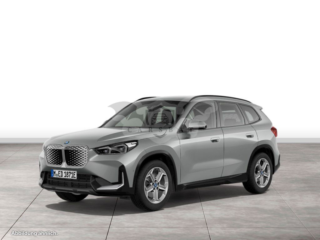 BMW iX1 2024