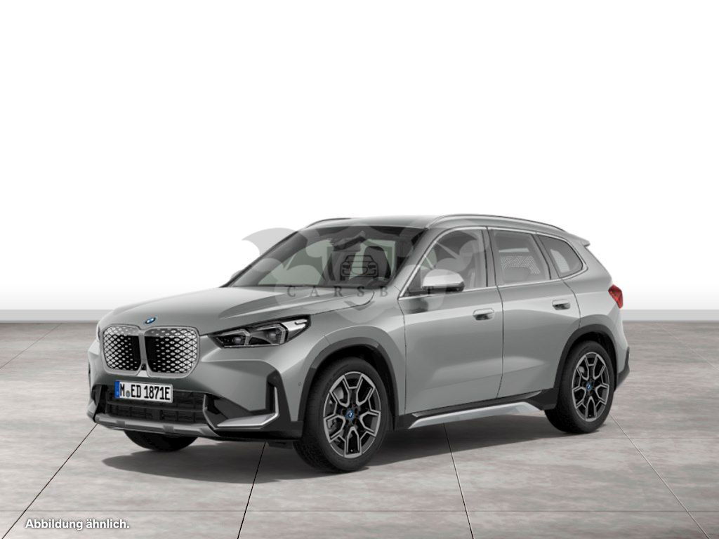 BMW iX1 2024