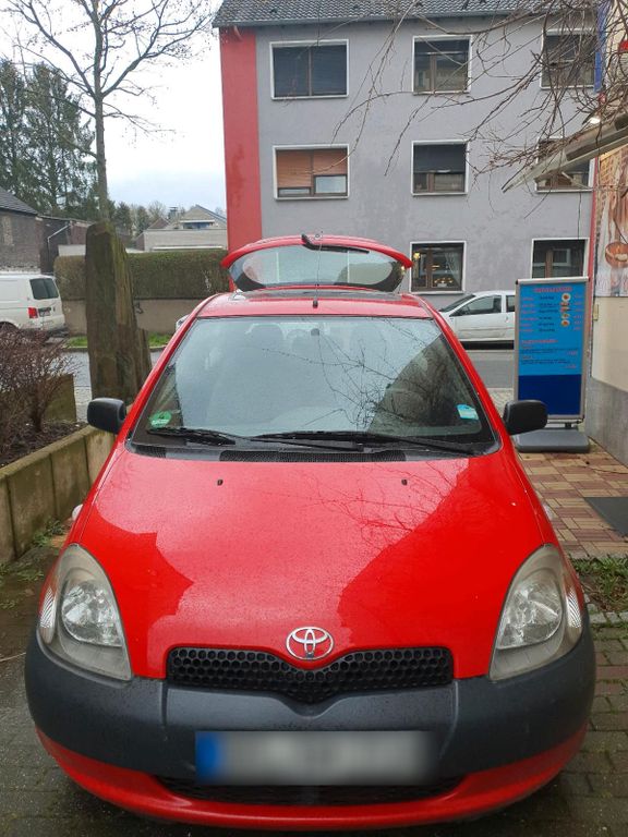 Toyota Yaris 1999