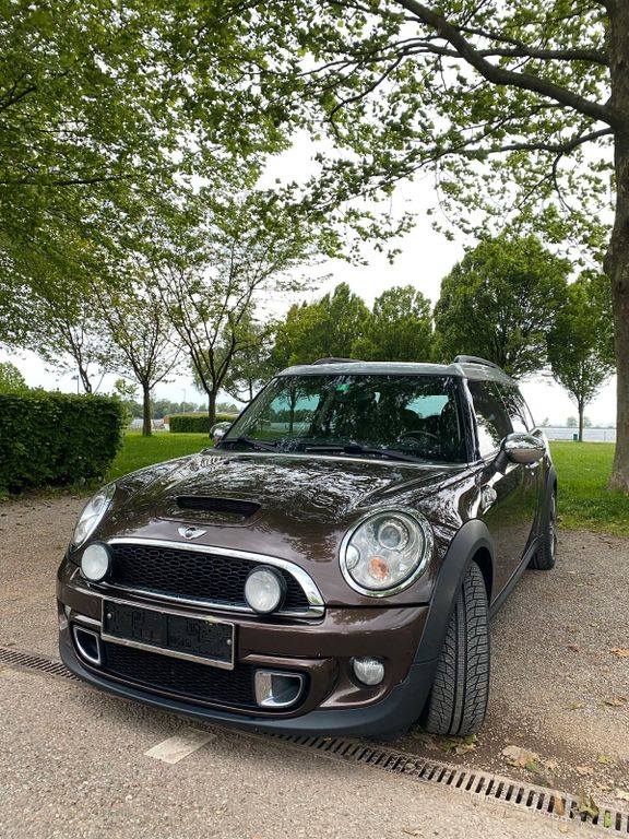 Mini Clubman 2011