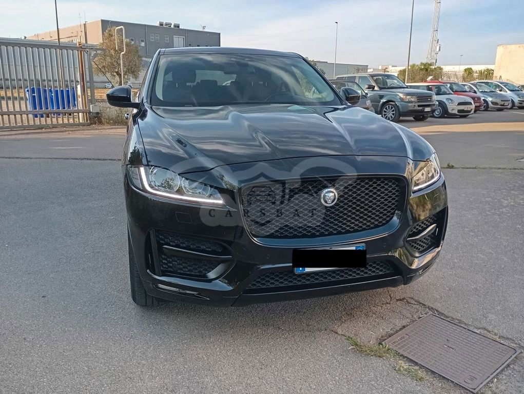 Jaguar F-Pace 2017