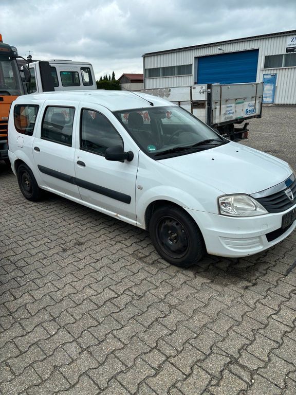 Dacia Logan 2010