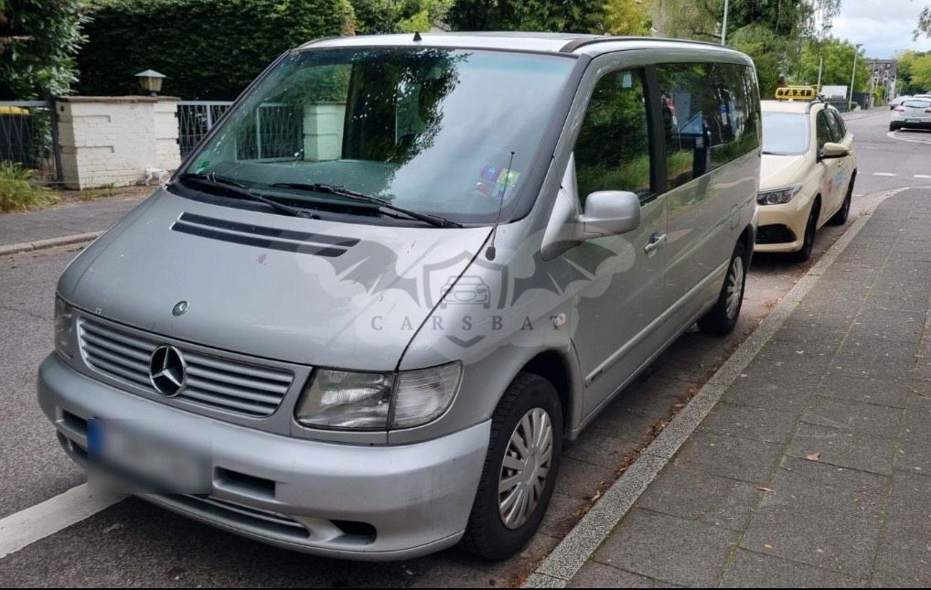 Mercedes-Benz V 220 2001