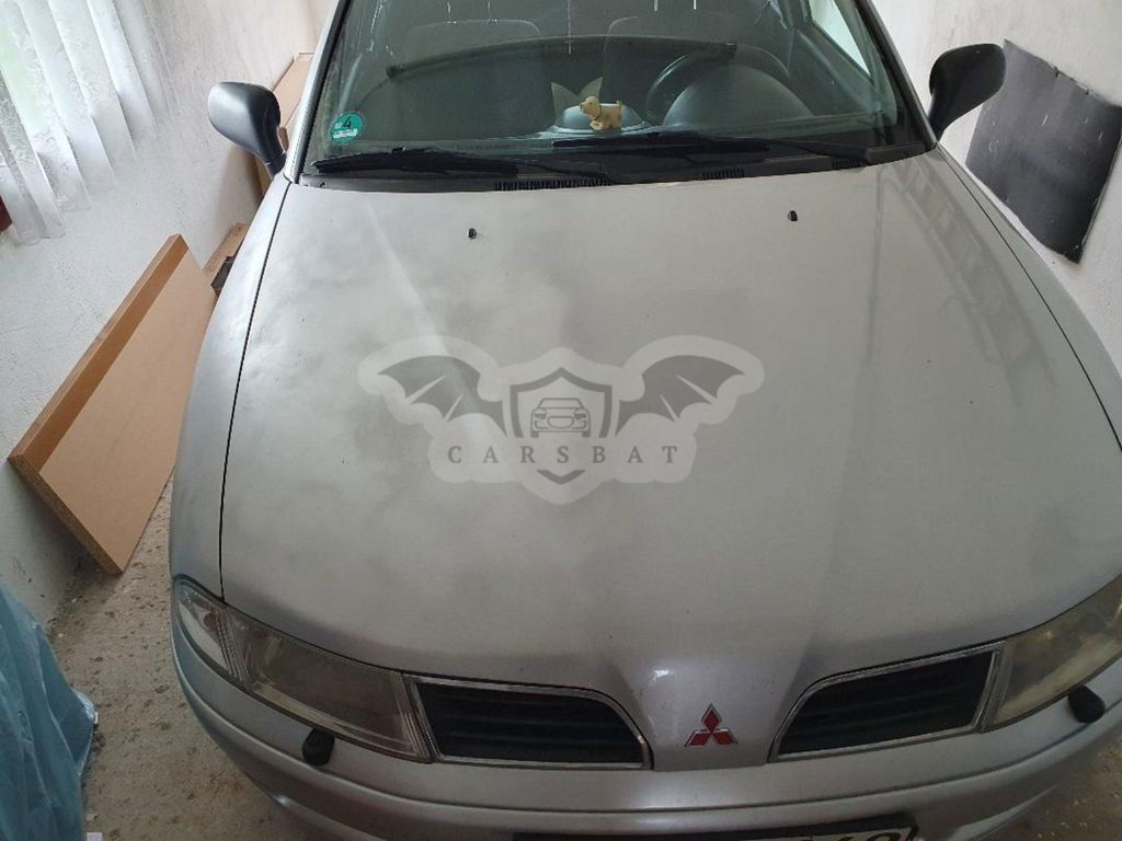 Mitsubishi Carisma 2001