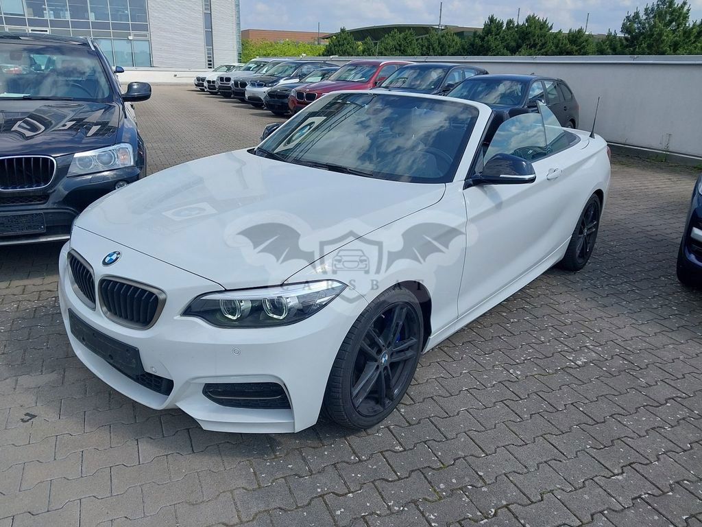BMW 2 Series M240i 2021