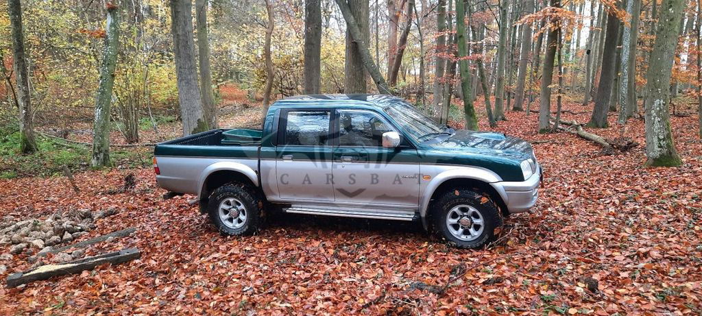 Mitsubishi L200 2002