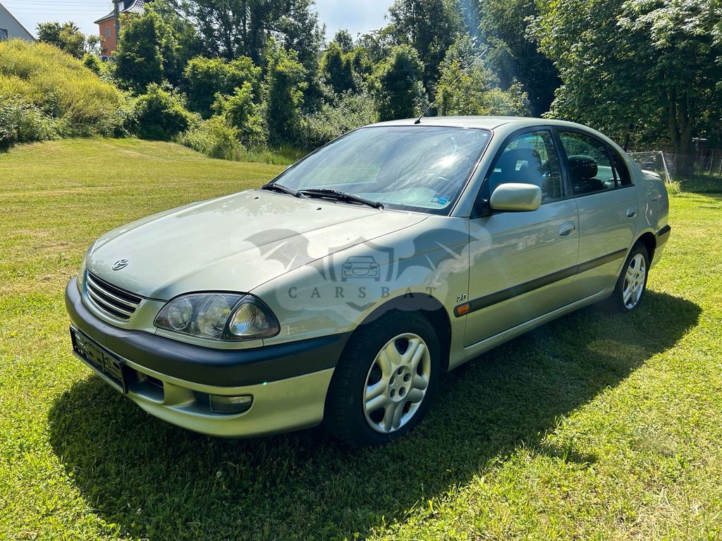 Toyota Avensis 1998