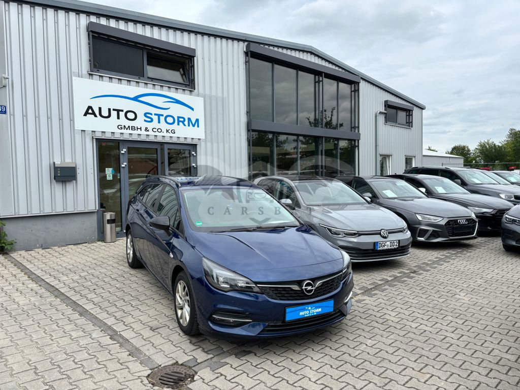 Opel Astra 2021