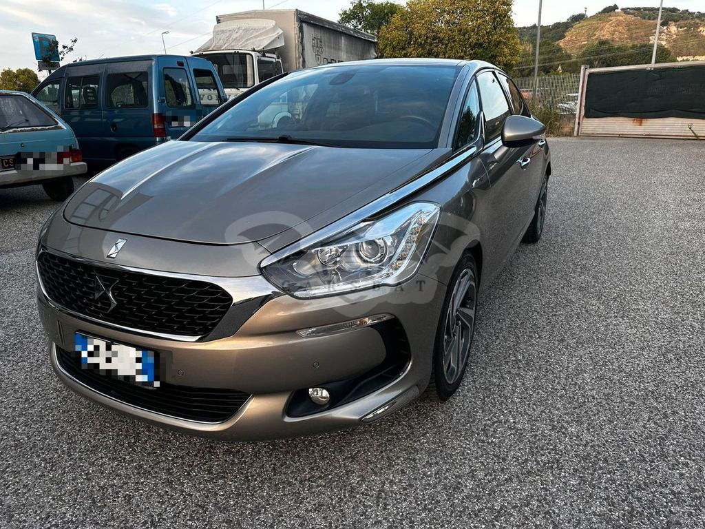 DS DS5 2015
