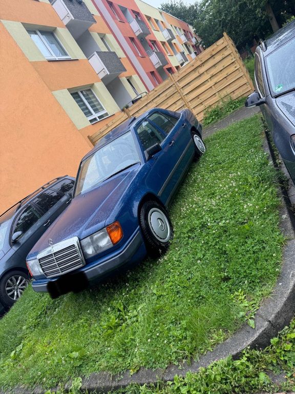 Mercedes-Benz 250 1988
