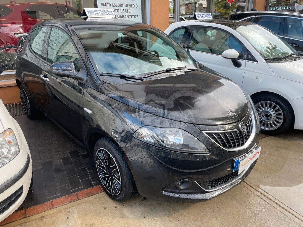 Lancia Ypsilon 2022