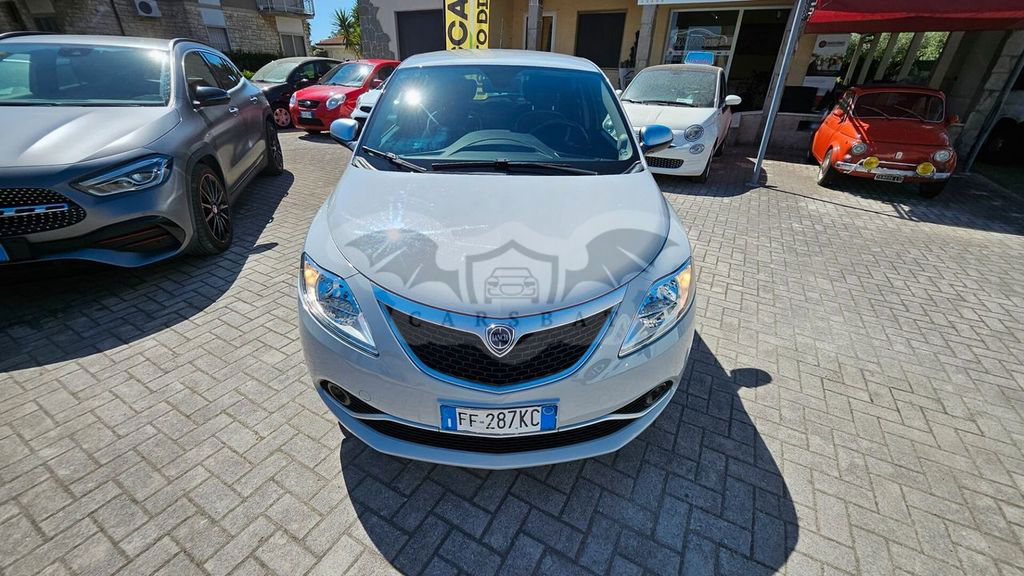 Lancia Ypsilon 2016