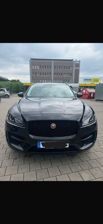 Jaguar F-Pace 2017