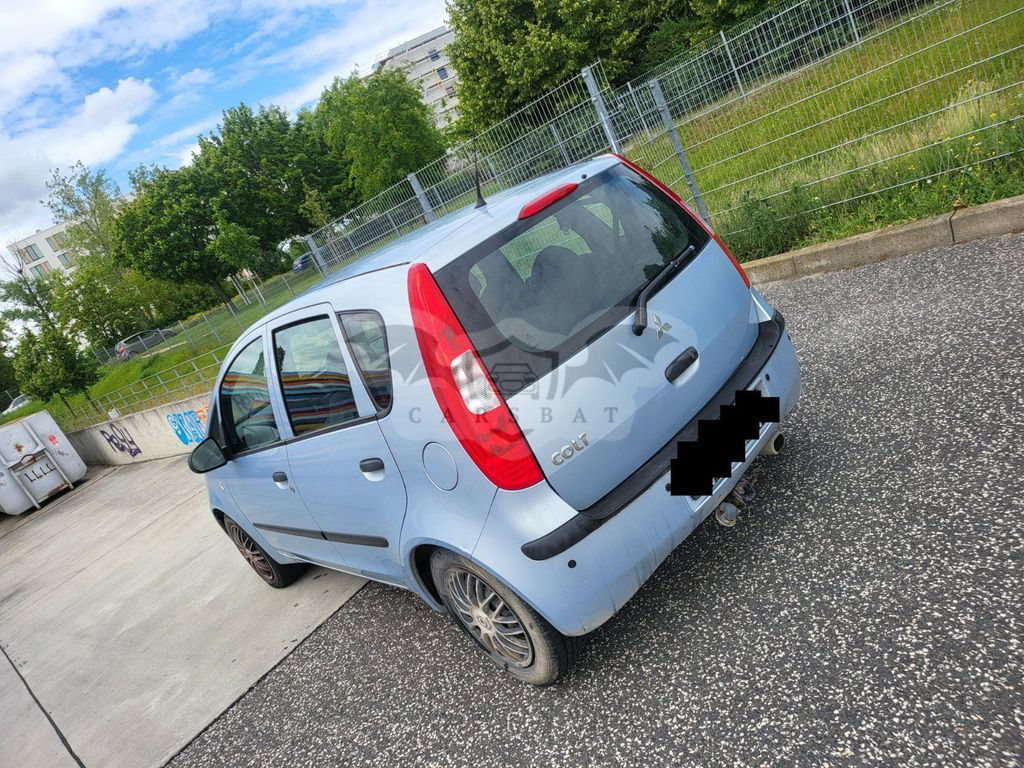 Mitsubishi Colt 2004