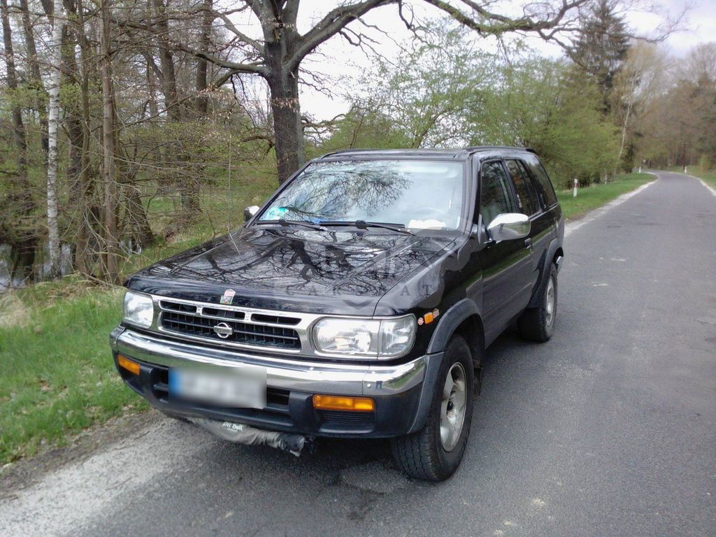 Nissan Pathfinder 1999
