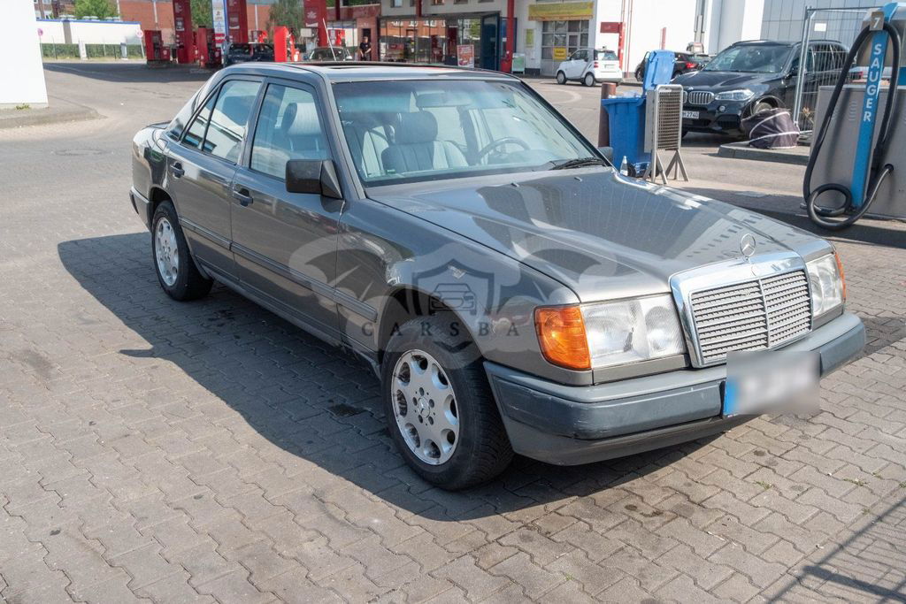 Mercedes-Benz 250 1989