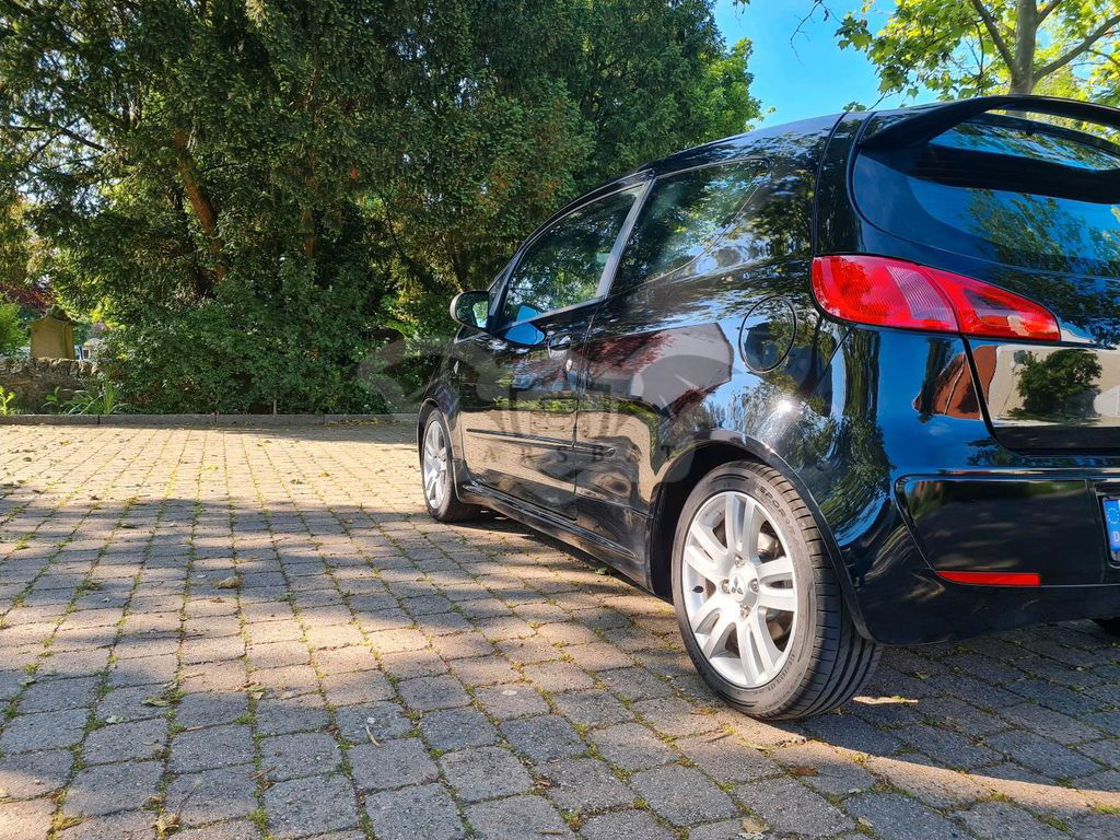 Mitsubishi Colt 2006